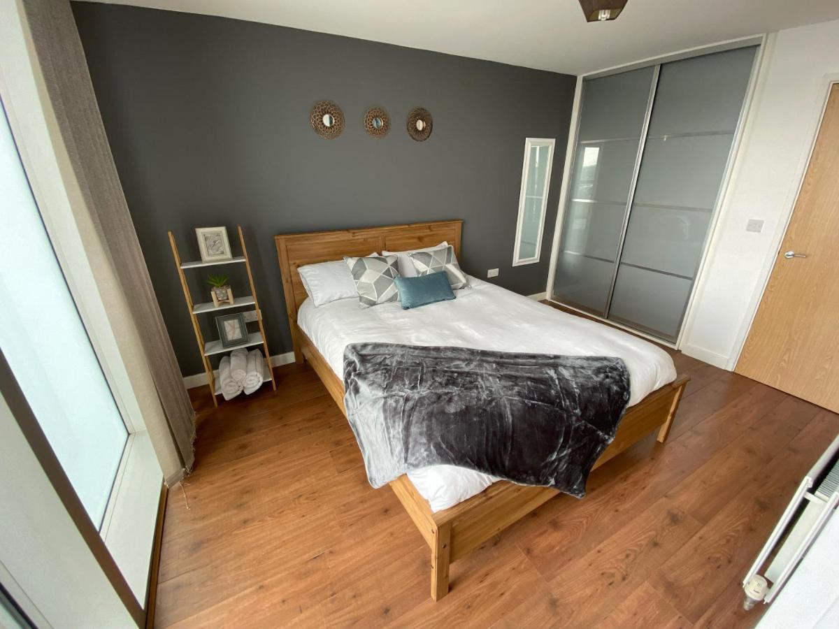 Tailor That Property - Chelsea House Milton Keynes Kültér fotó